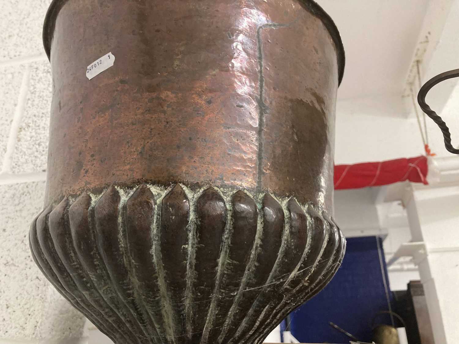 Metalware: - Image 4 of 15