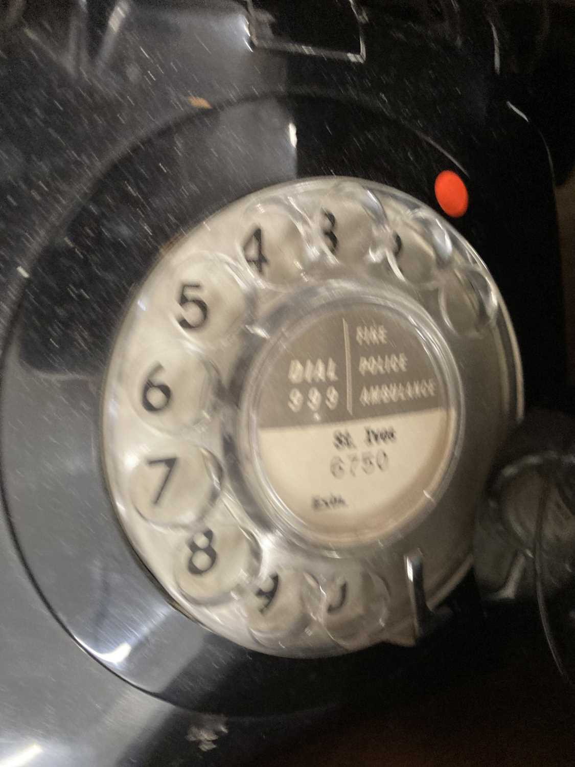 Telephones: - Image 11 of 12