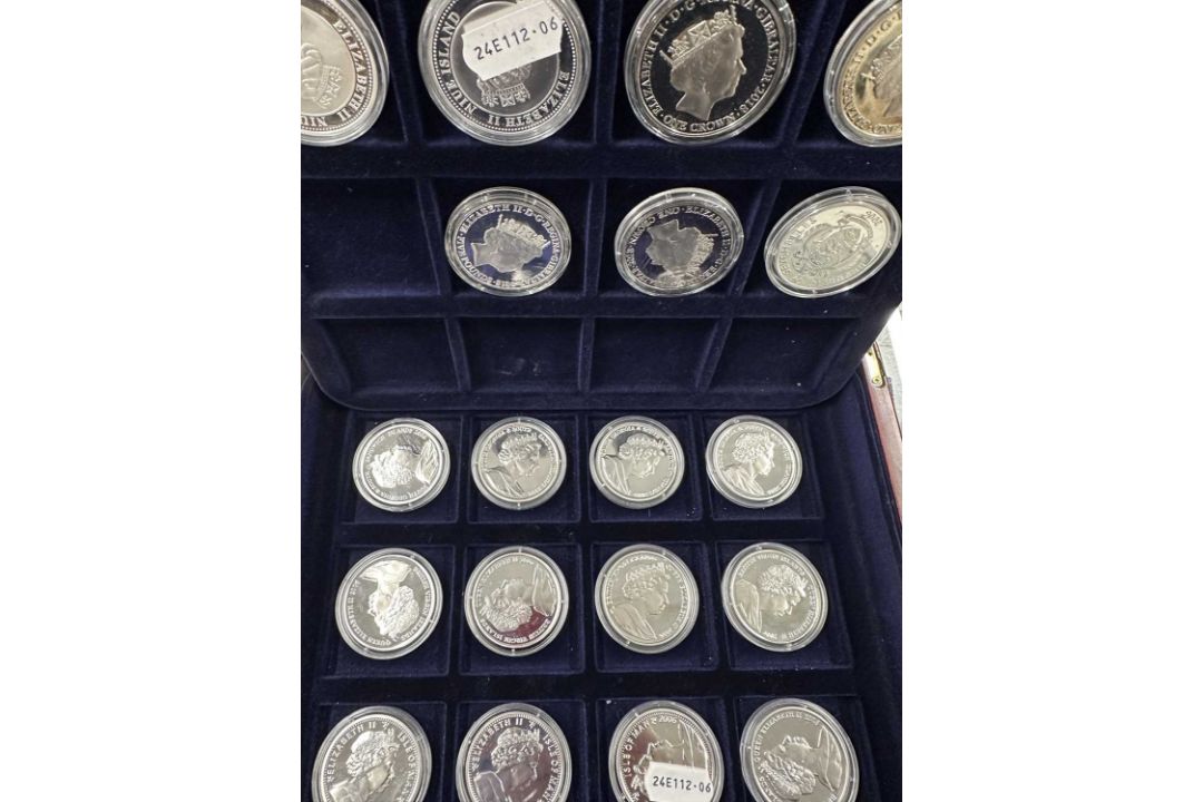 Coins: - Image 2 of 2