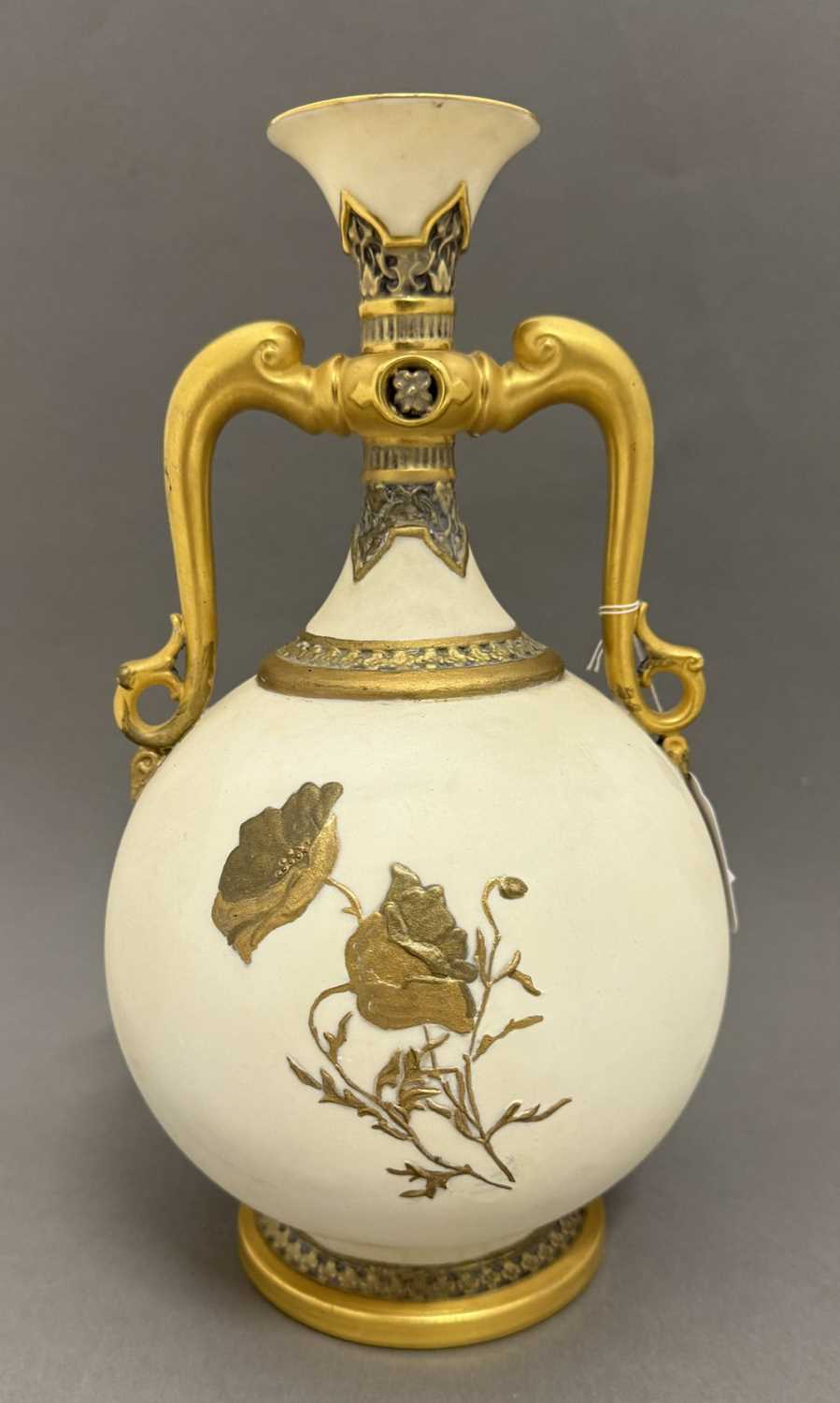 Ceramics: - Image 3 of 10