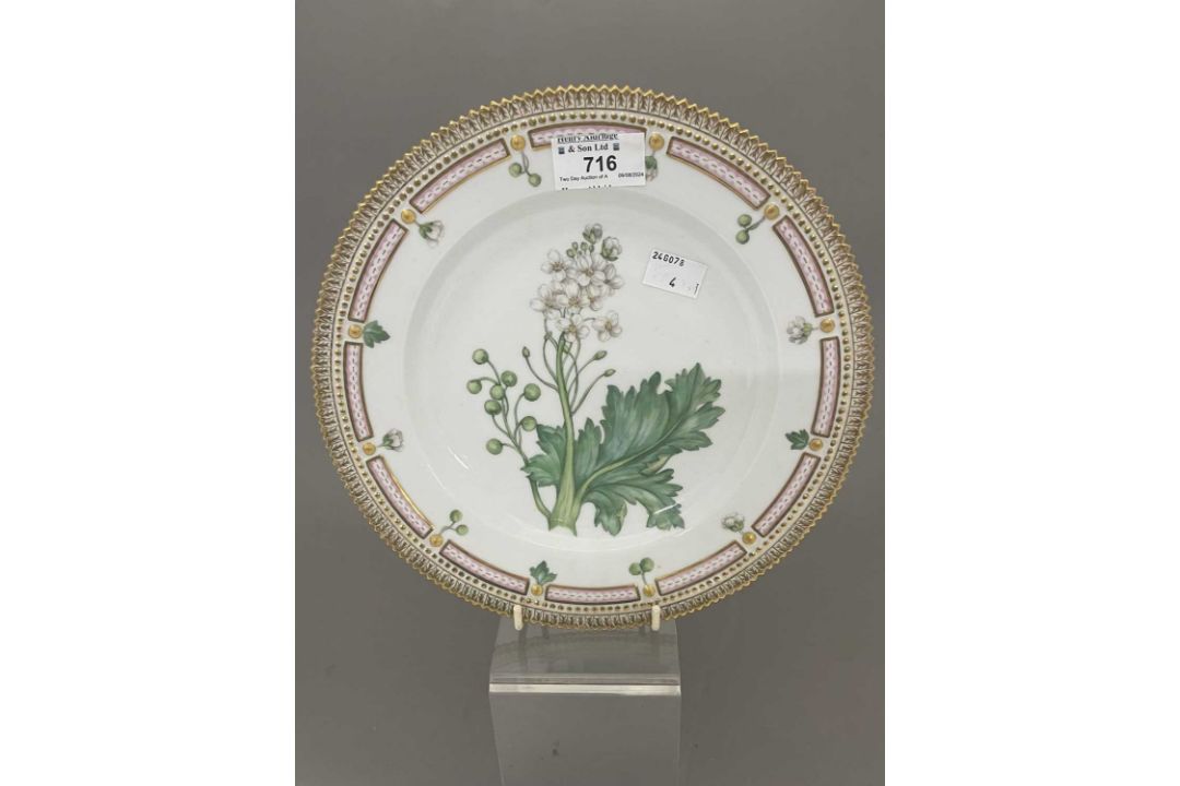 20th cent. Ceramics: - Image 1 of 4