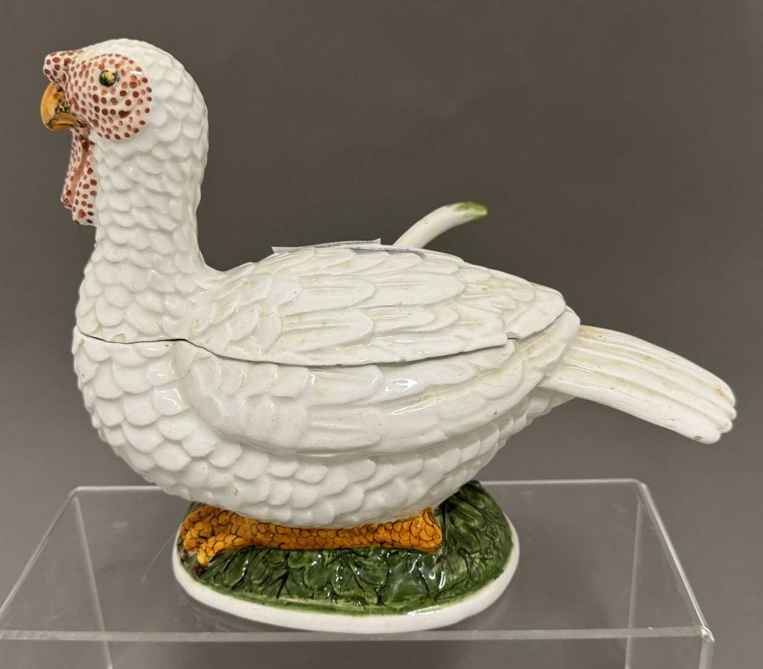 Ceramics: - Image 2 of 3