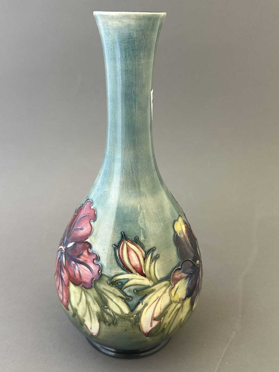 Ceramics: - Image 2 of 3