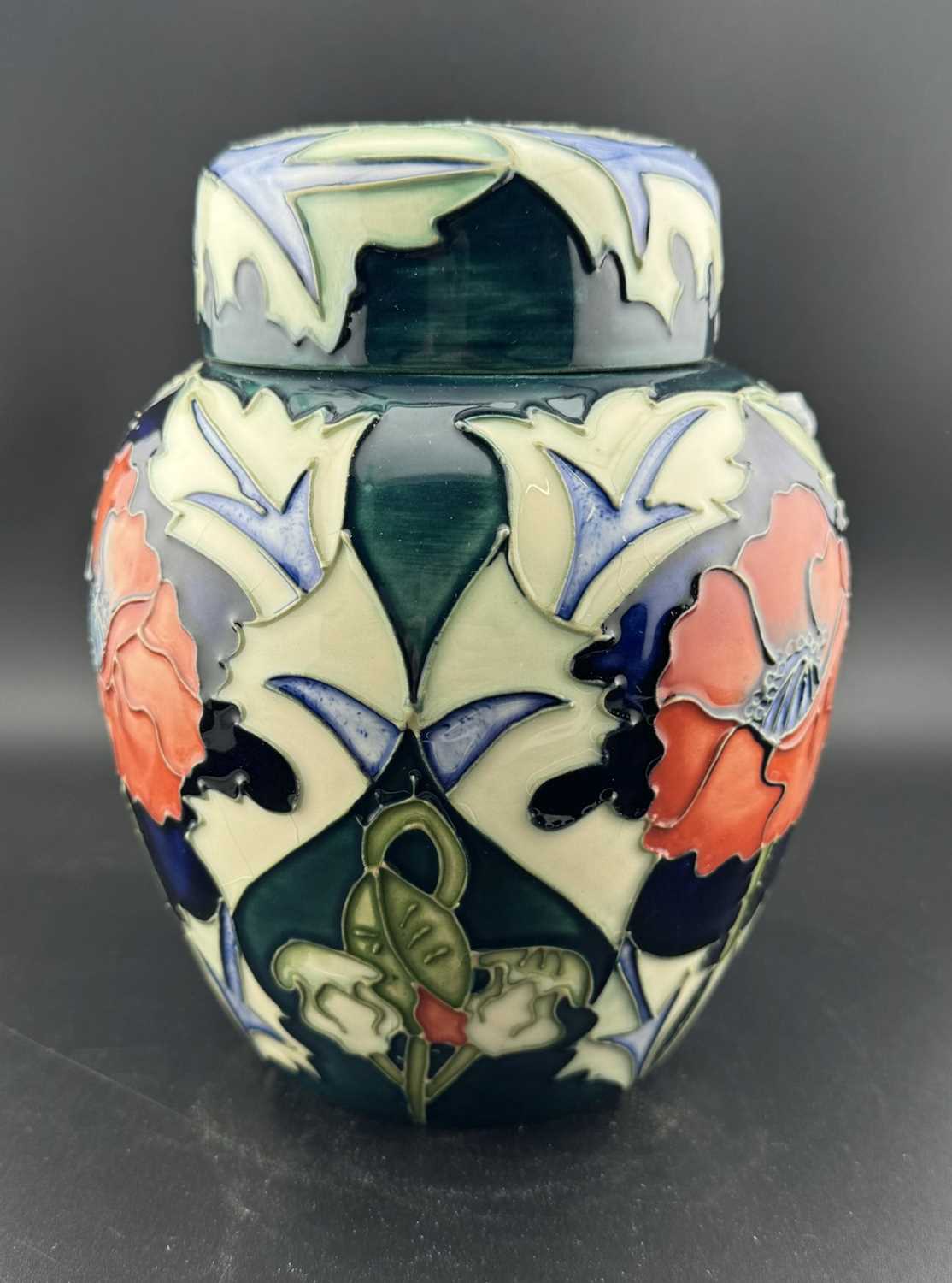 Ceramics: - Image 7 of 8