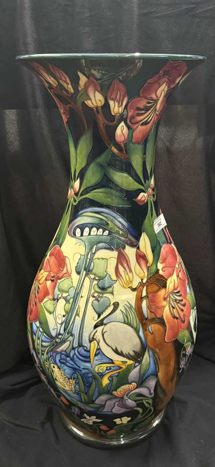 Ceramics: - Image 2 of 5