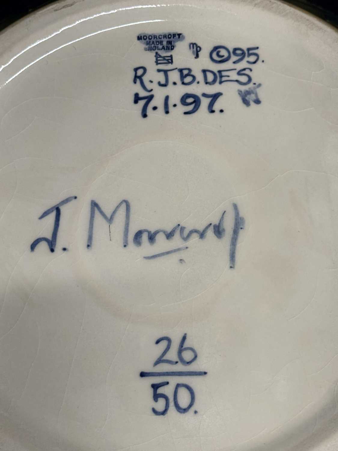 Ceramics: - Image 6 of 9