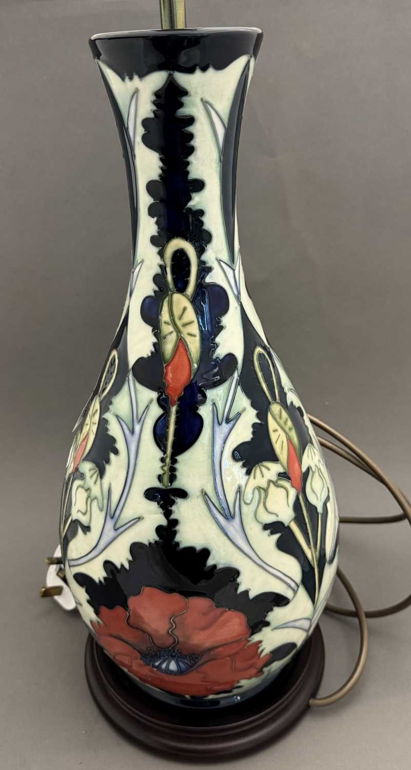 Ceramics: - Image 2 of 3