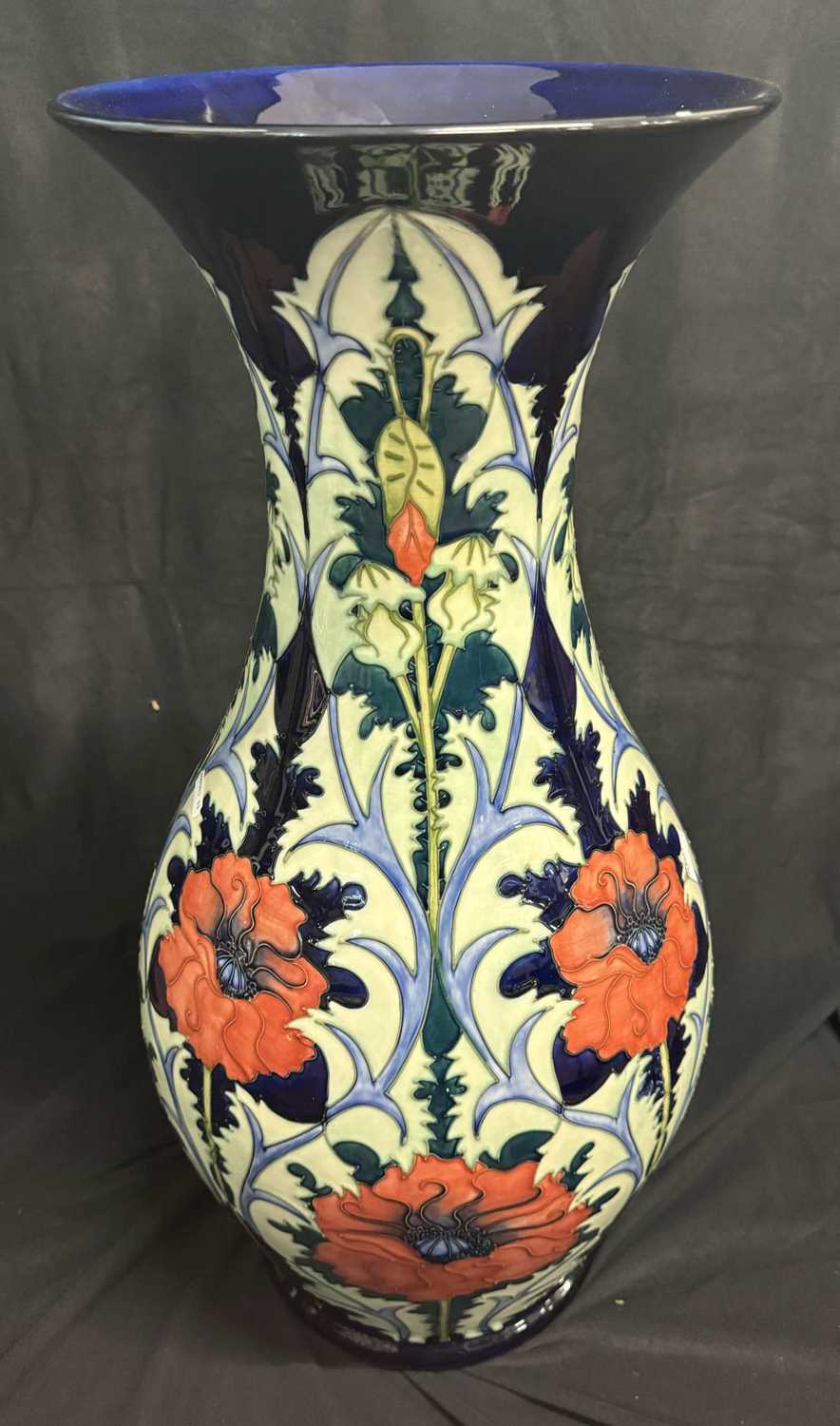 Ceramics: - Image 4 of 7