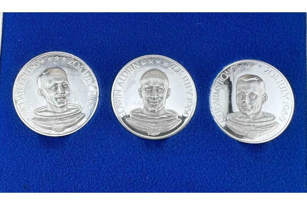 Coins: - Image 2 of 4