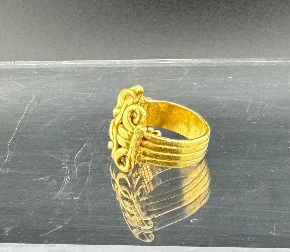 Jewellery: - Image 2 of 4