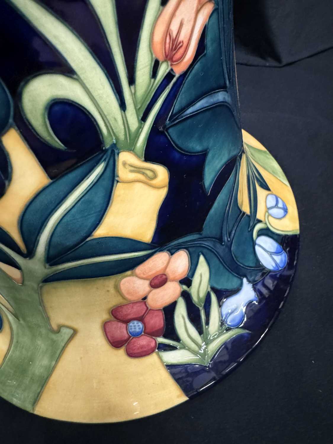 Ceramics: - Image 5 of 9