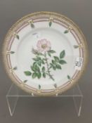 20th cent. Ceramics: