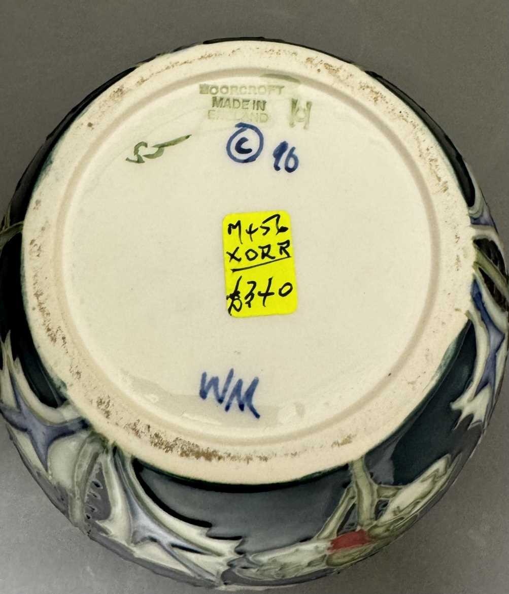 Ceramics: - Image 4 of 8