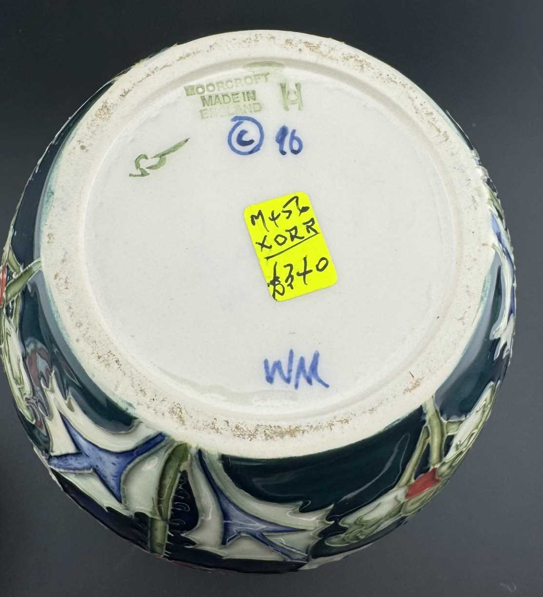 Ceramics: - Image 8 of 8