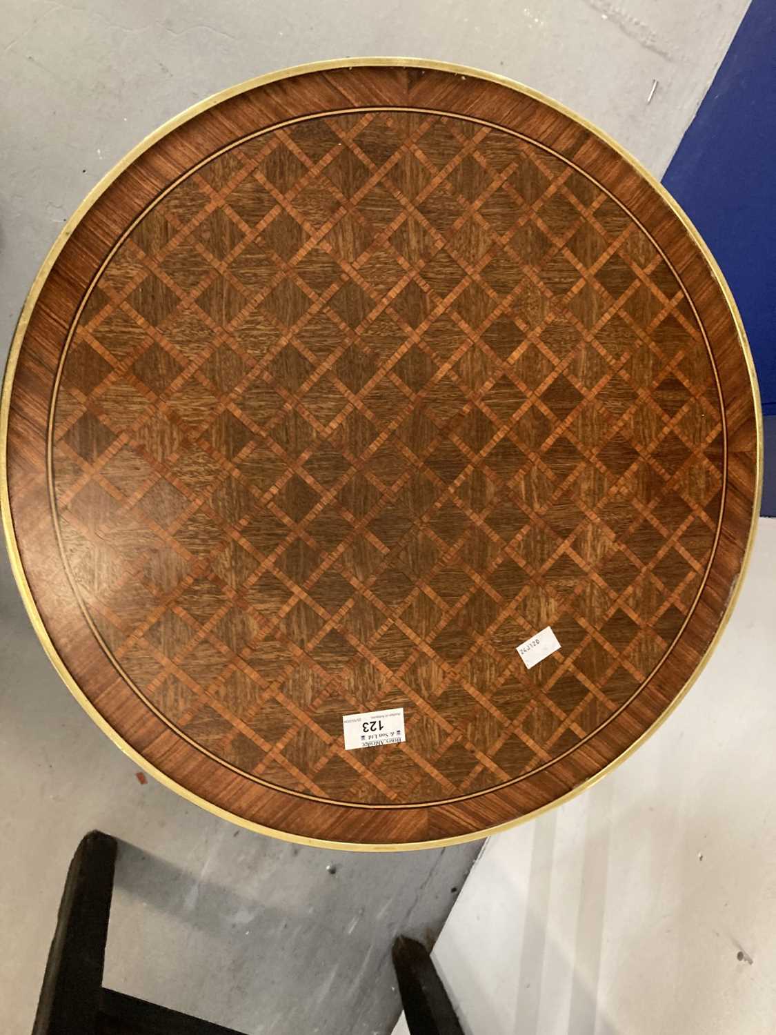 Furniture: - Image 3 of 8