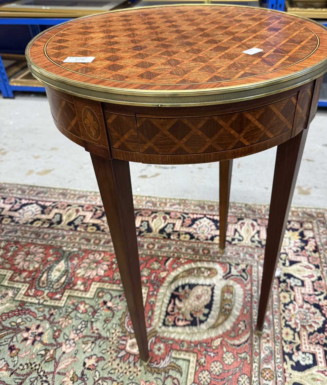 Furniture: - Image 5 of 8