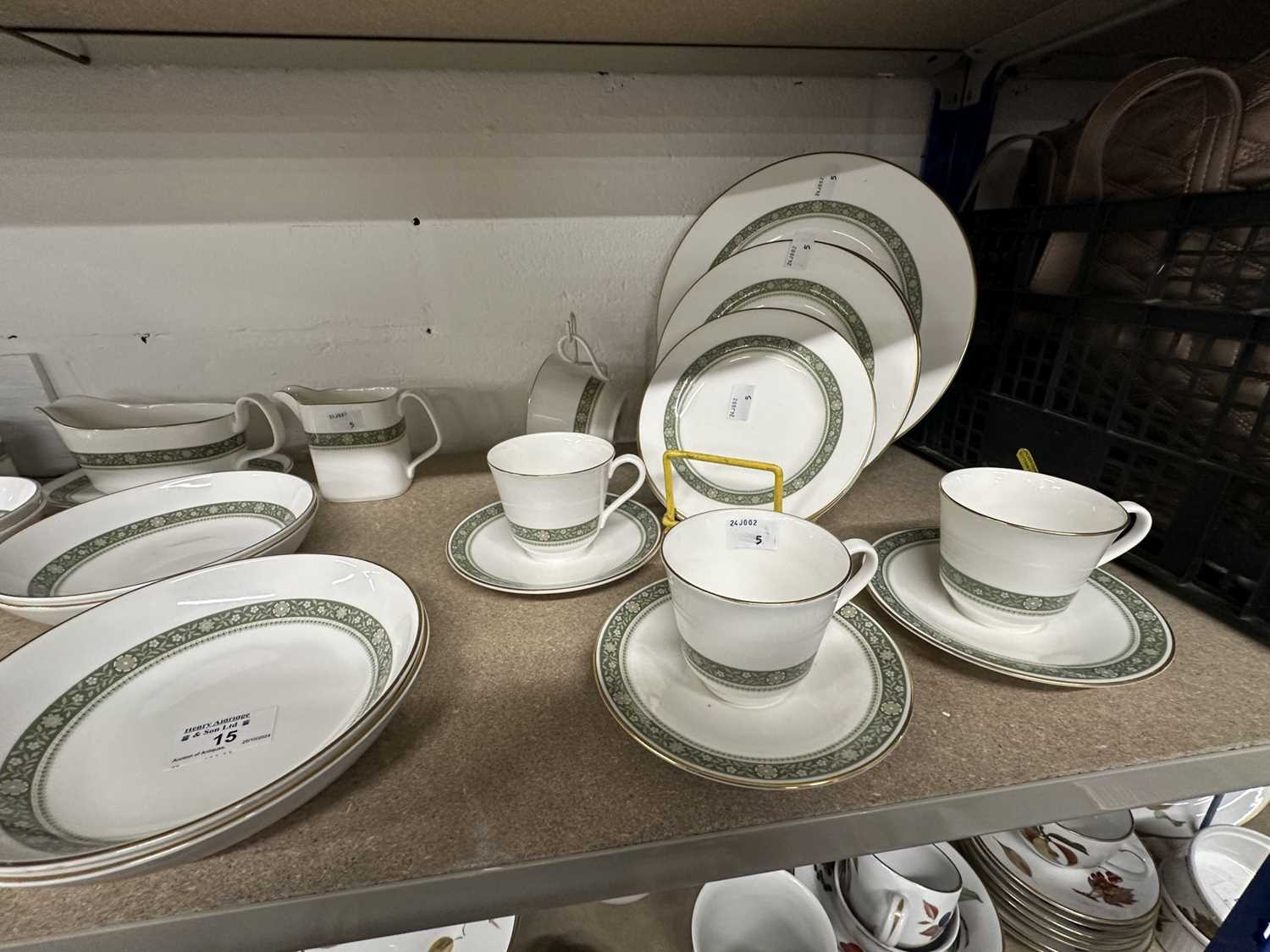 Ceramics: - Image 2 of 6