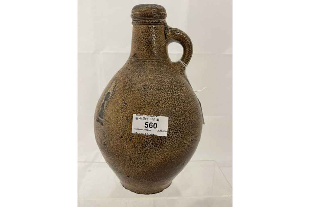 Ceramics: - Image 1 of 8