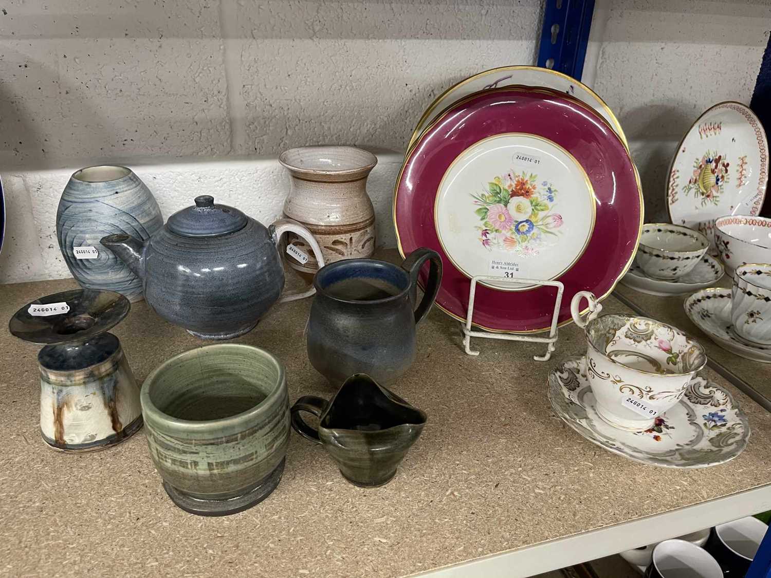Ceramics: - Image 4 of 4