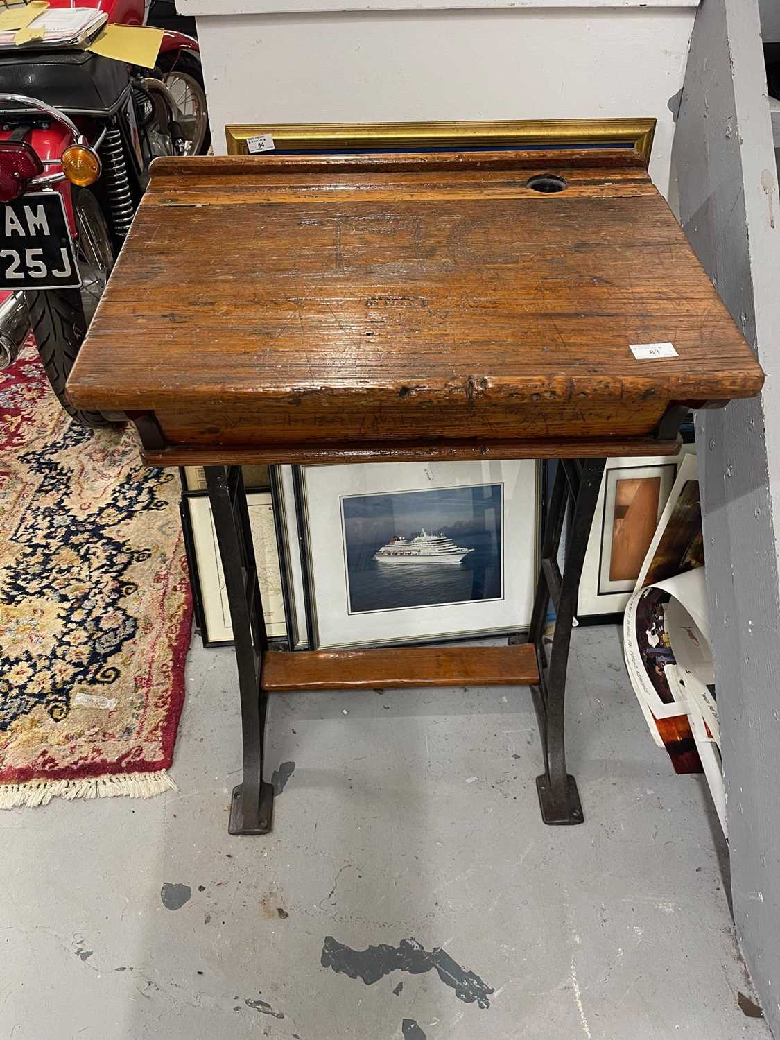 Furniture: - Image 2 of 6