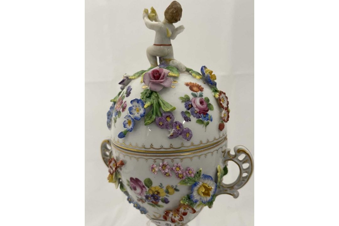 Pottery - Image 5 of 10