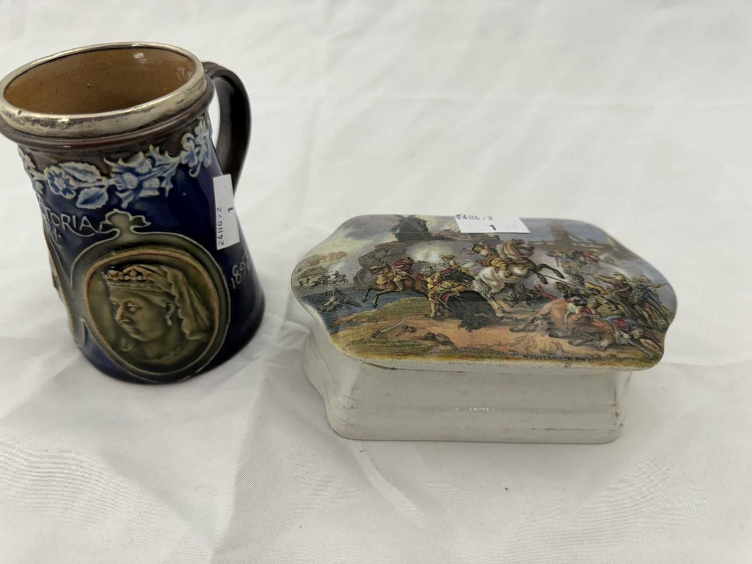 Ceramics: - Image 4 of 5