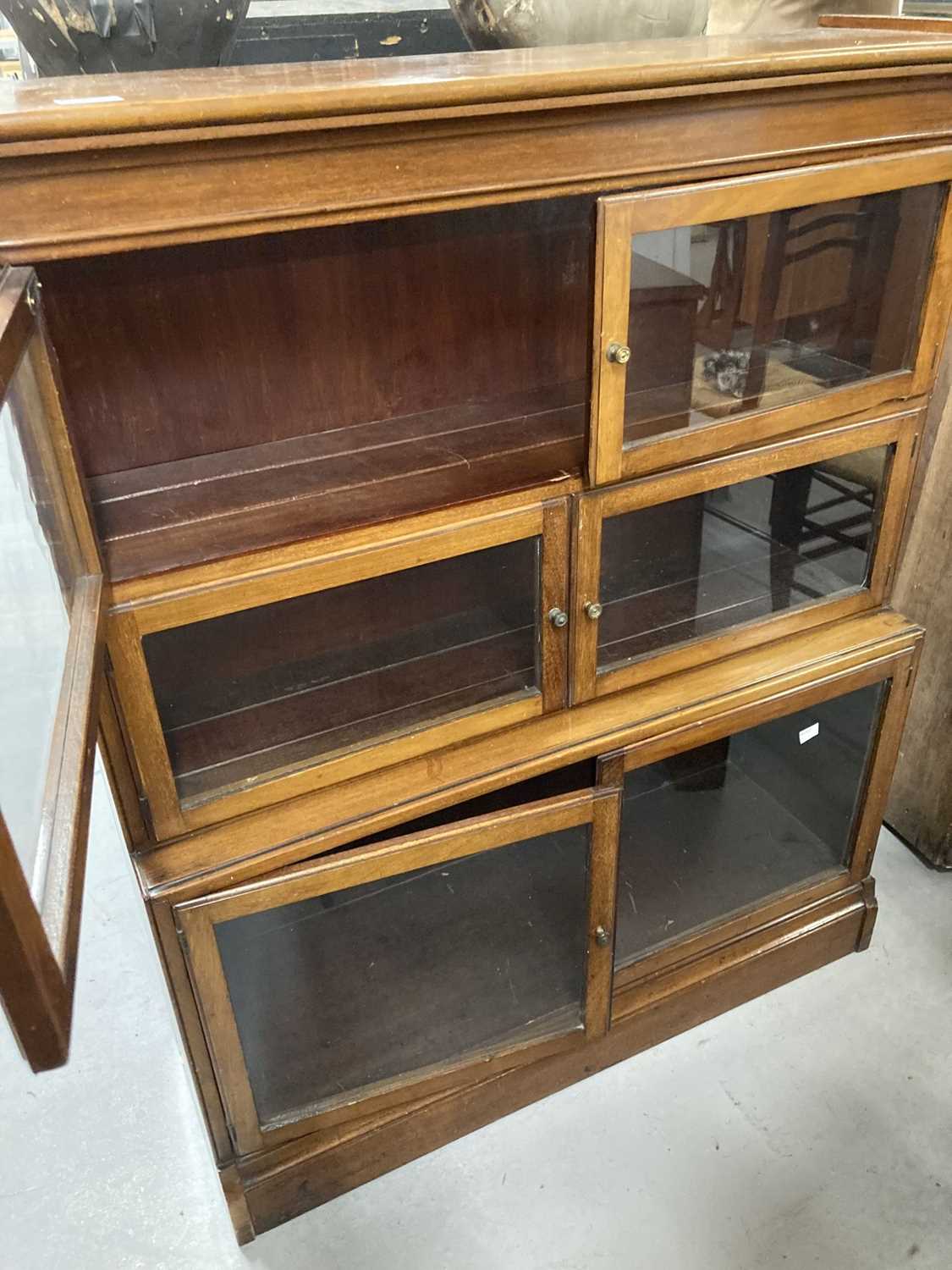 Furniture: - Image 2 of 3