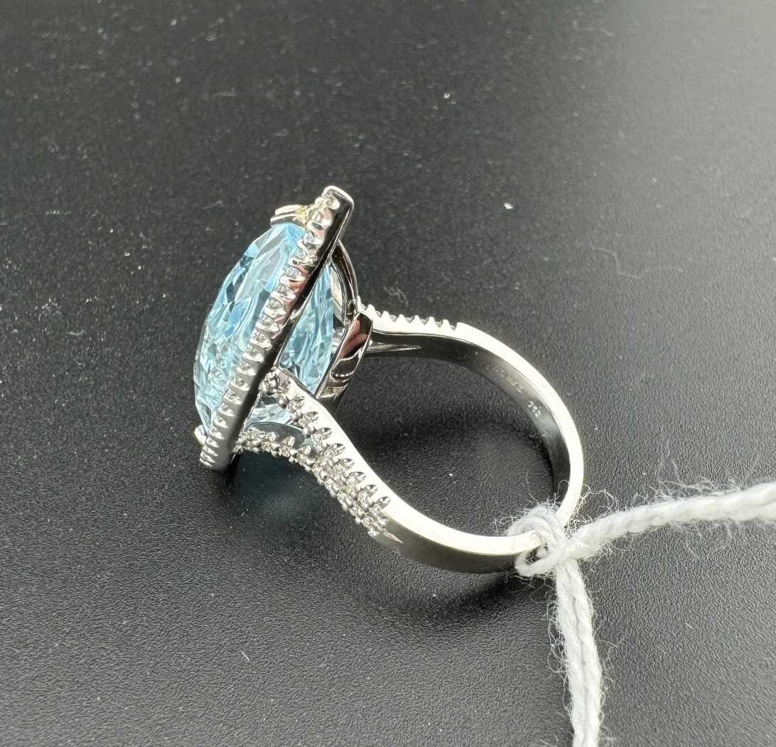 Jewellery: - Image 2 of 3