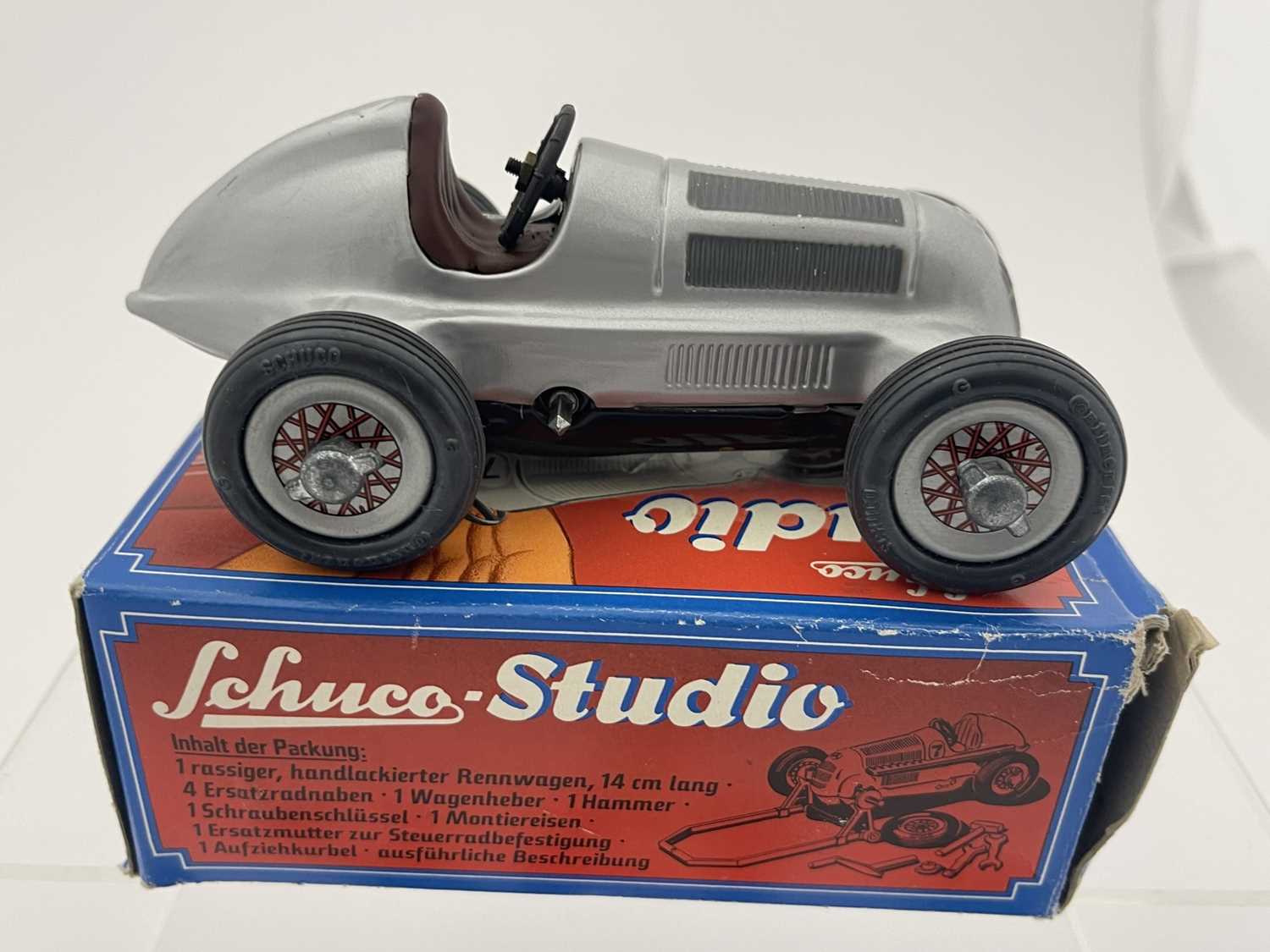 Toys: - Image 6 of 14