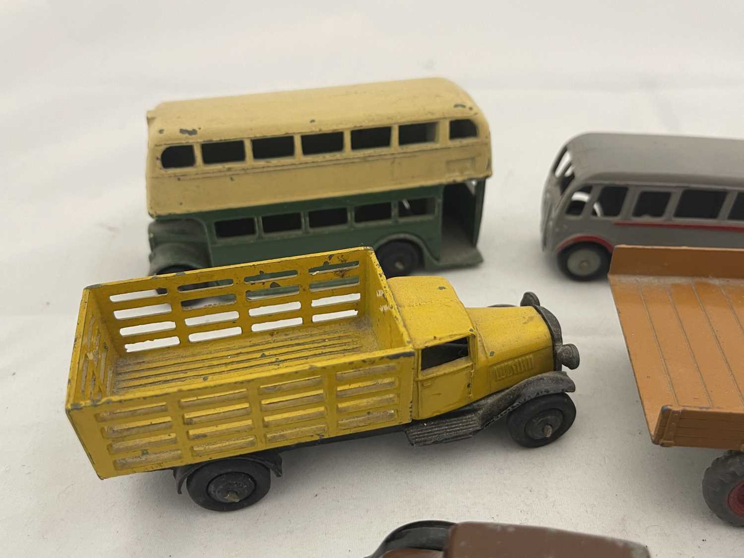 Toys: - Image 9 of 14