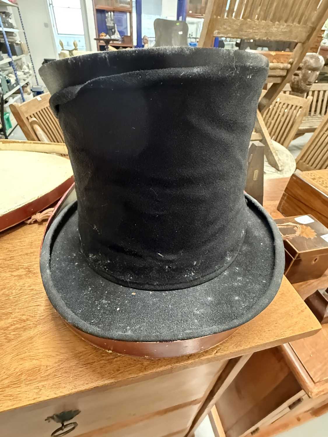 Fashion: - Image 2 of 4