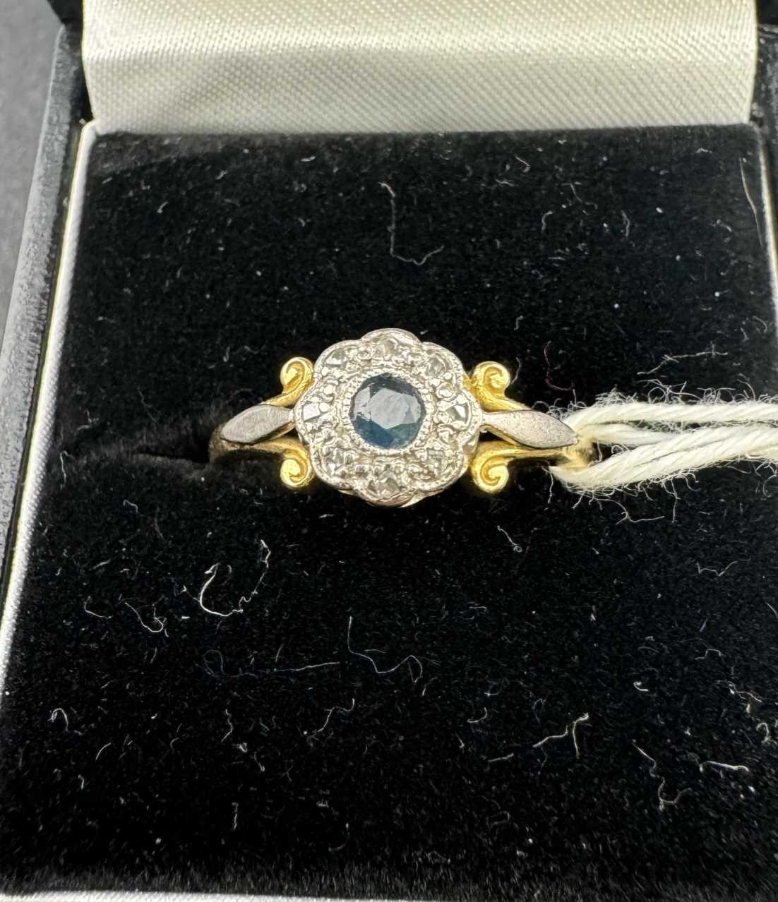 Jewellery: - Image 3 of 4