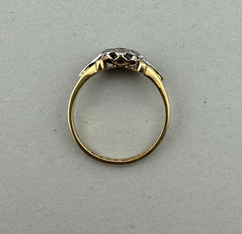 Jewellery: - Image 2 of 4