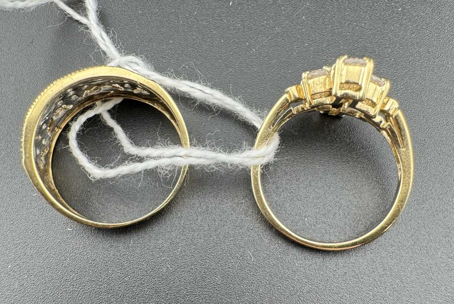 Jewellery: - Image 2 of 2