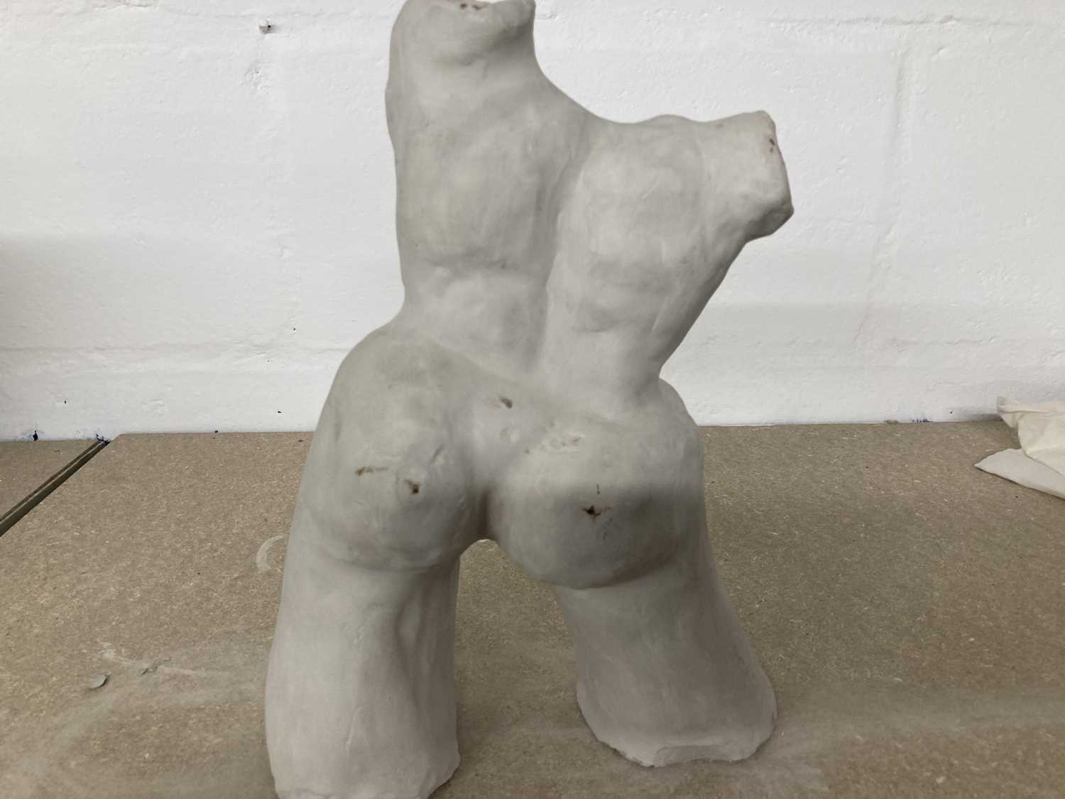 Sculpture: - Image 5 of 6