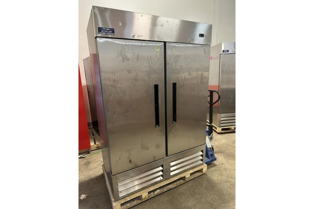 Arctic Air 2-Door Commercial Refrigerator - Image 1 of 4