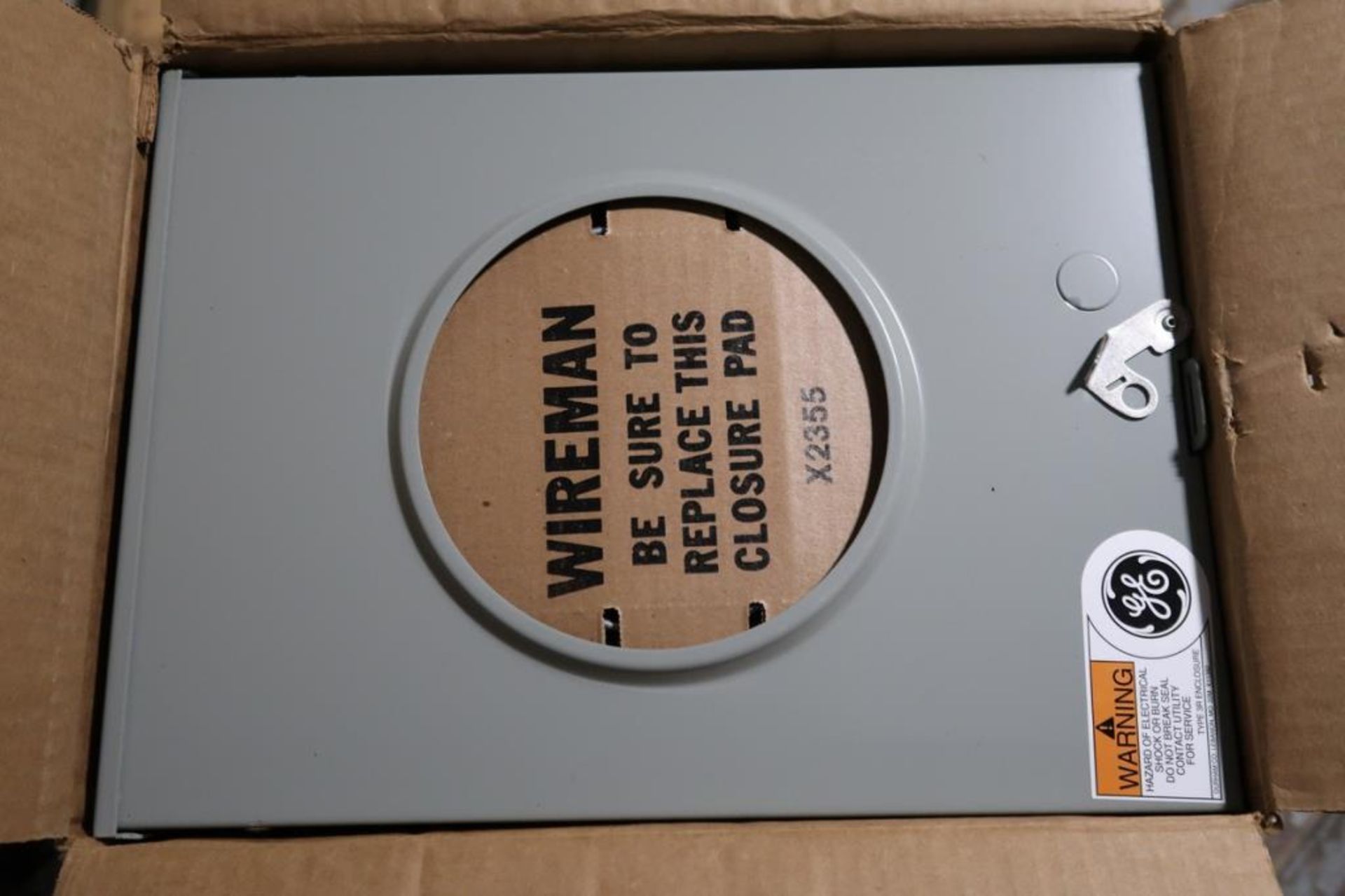 GE 200A Meter Sockets - Image 2 of 3