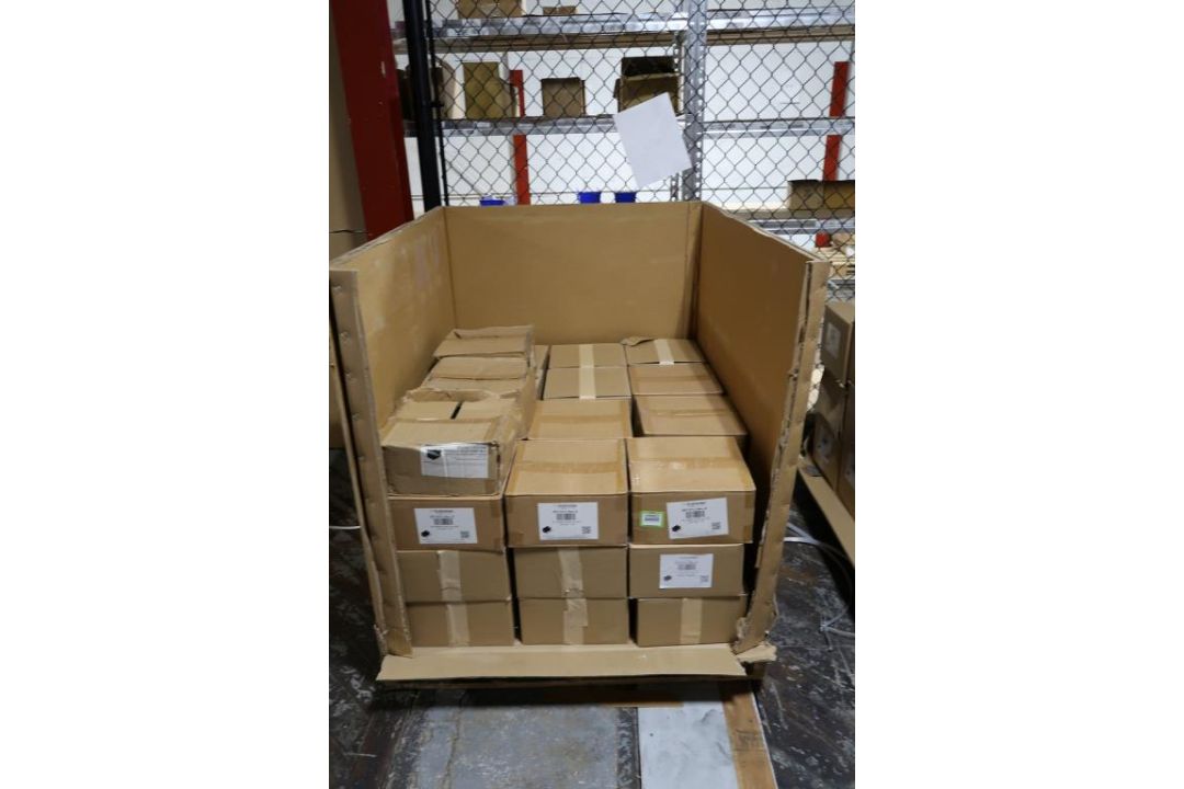 EcoFasten Aluminum Comp Slides - Image 1 of 3