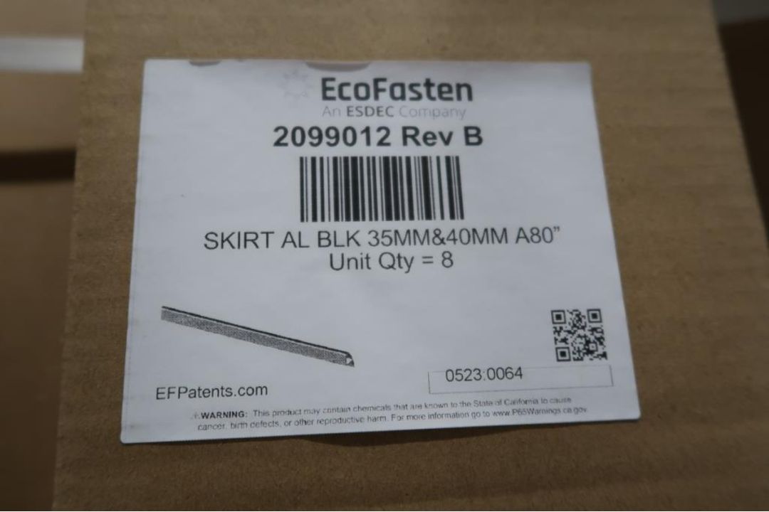 EcoFasten 35mm x 40mm x 80" Blk Aluminum Skirts - Image 3 of 3