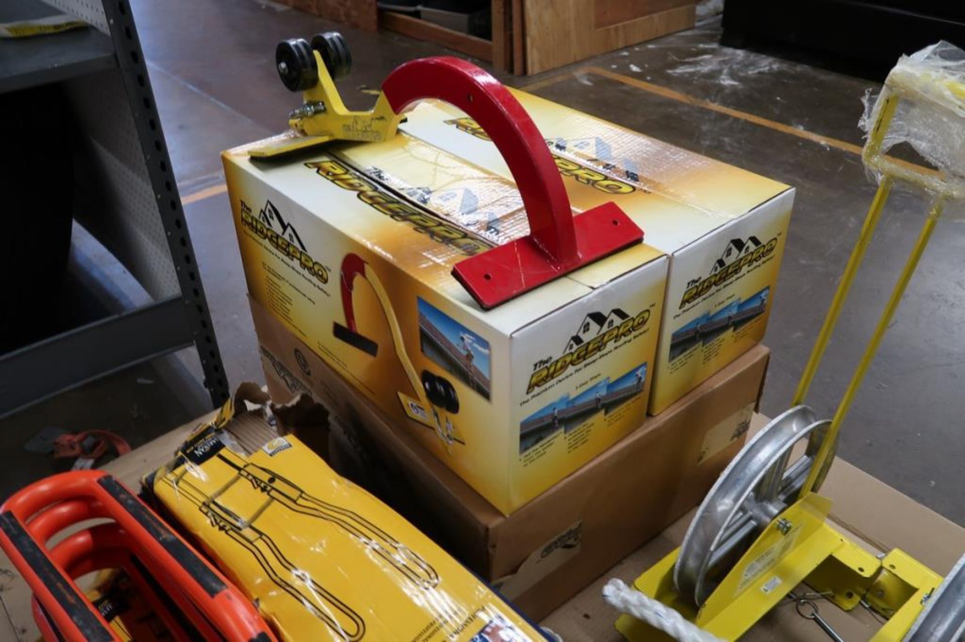 Pallet of Roofing Safety Accessories - Image 2 of 5