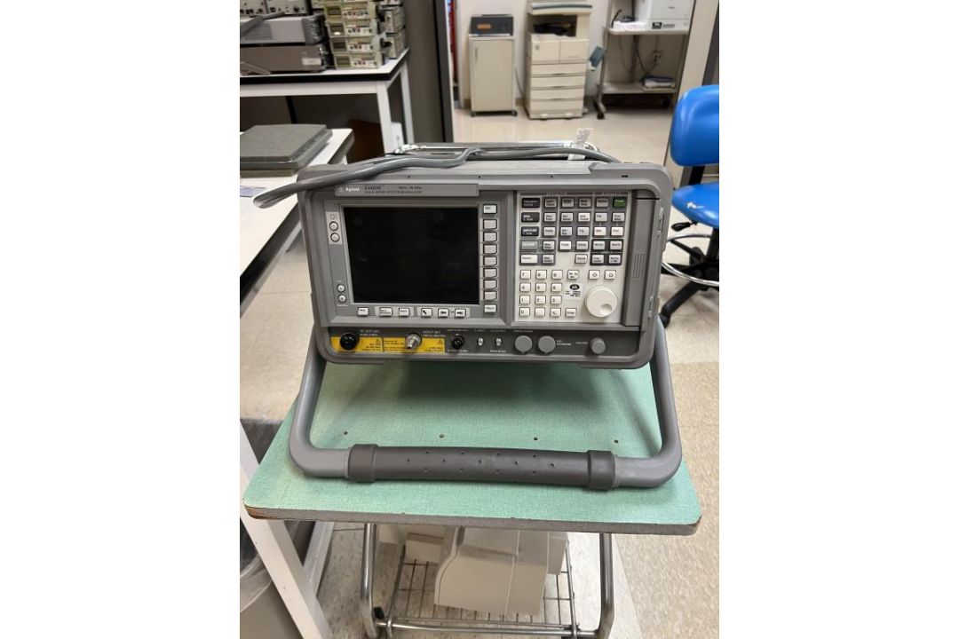 Agilent E4407B Spectrum Analyzer - Image 1 of 3