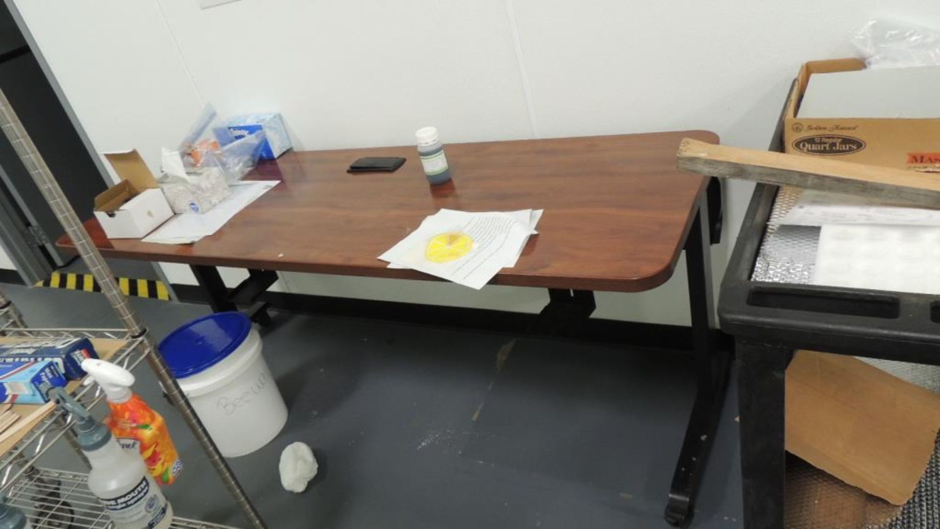Metro Racks , Table - Image 3 of 4