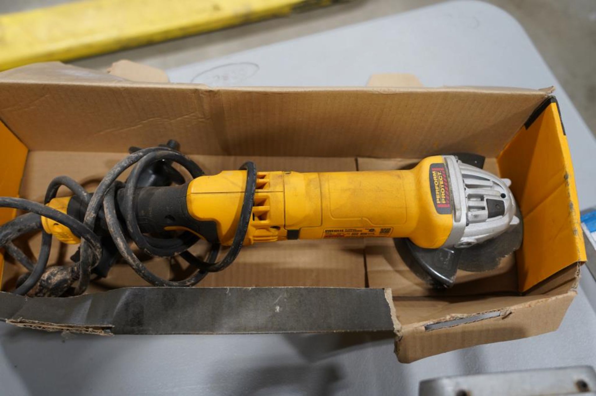 Assorted Tools & Shop Vacs - Image 8 of 11