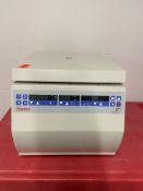 Thermo Scientific Centrifuge