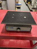 VWR Scientific Products Rocking Platform Shaker