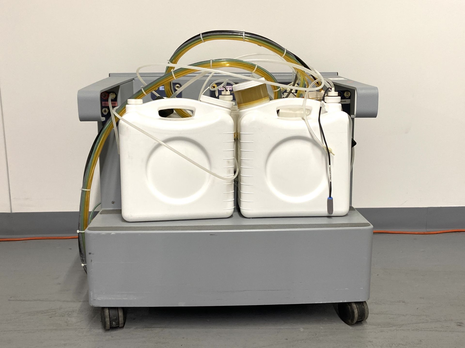 FACSAria Cell Sorter Flow Cytometer - Image 4 of 4