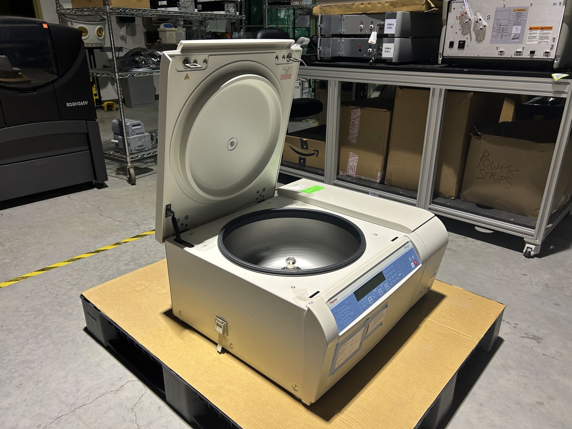 Thermo Fisher Refrigerated Centrifuge - Image 2 of 5