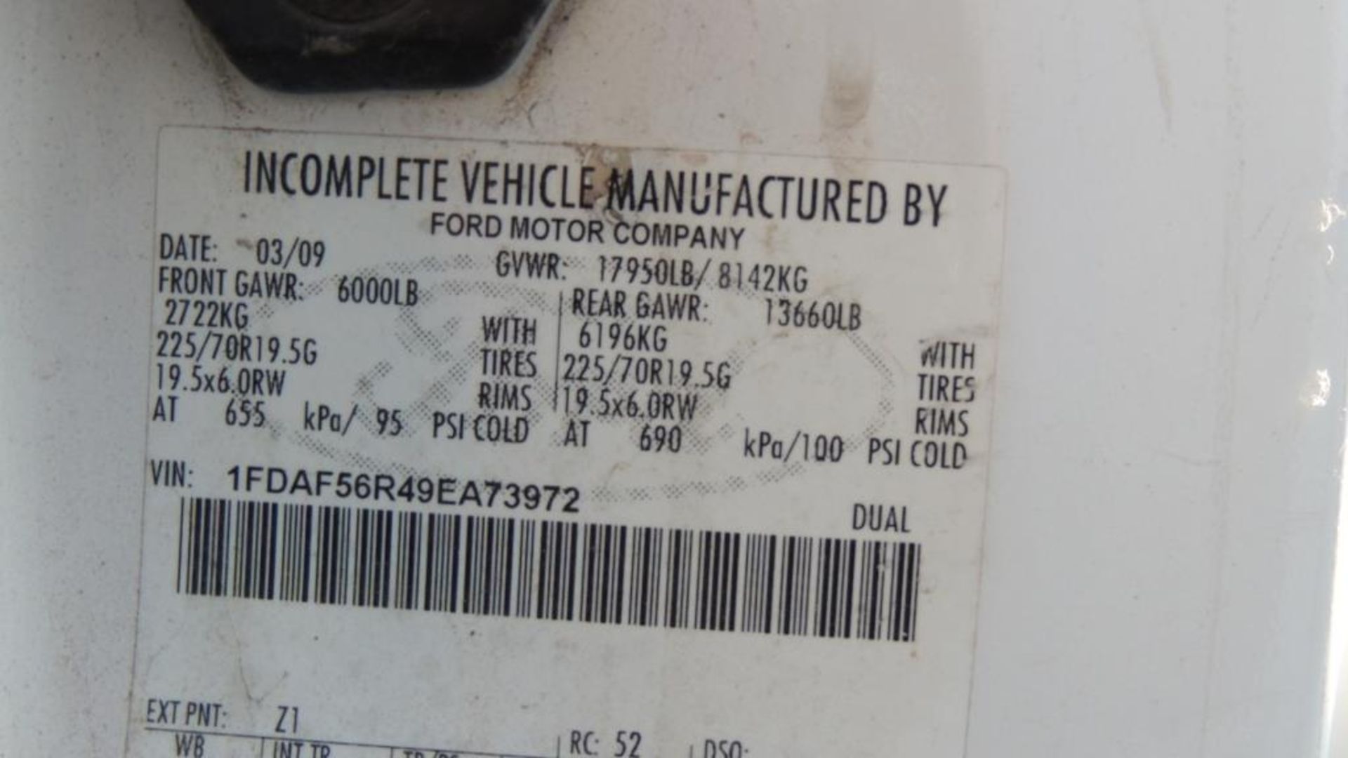 Ford F550 Cab & Chassis - Image 13 of 17