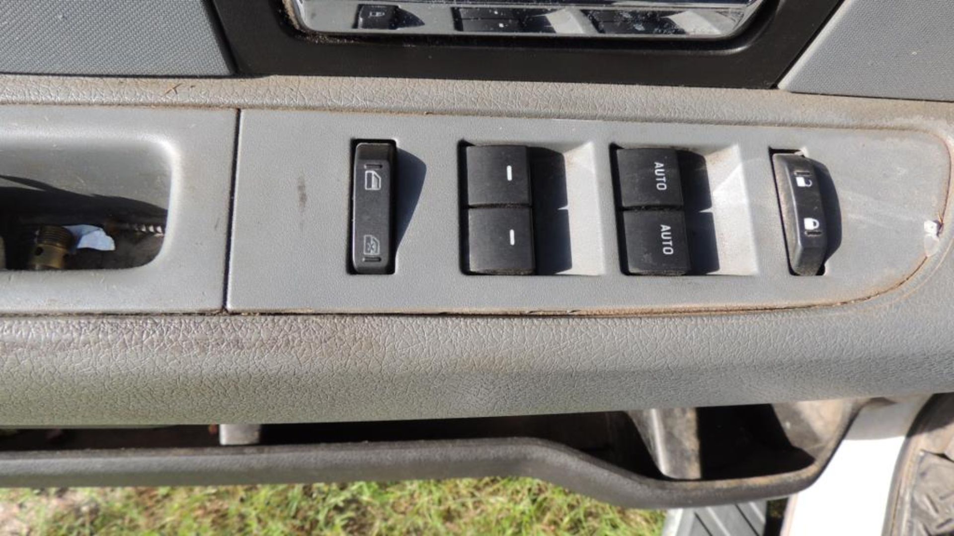 Ford F150 Pickup - Image 16 of 21
