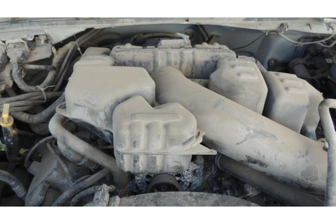 Ford F350 Stake Bed - Image 16 of 19